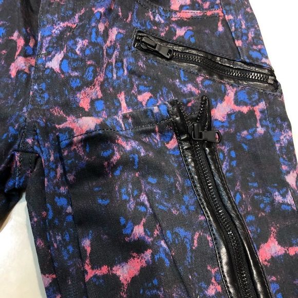 How’s jeans cobalt leopard print jeans - Picture 8 of 10